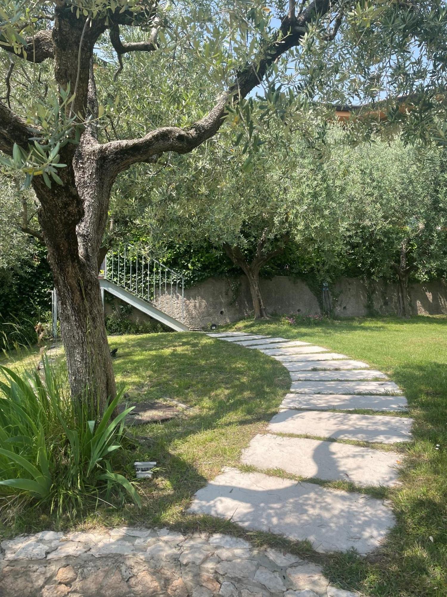Hotel Al Sole Bardolino Exterior foto