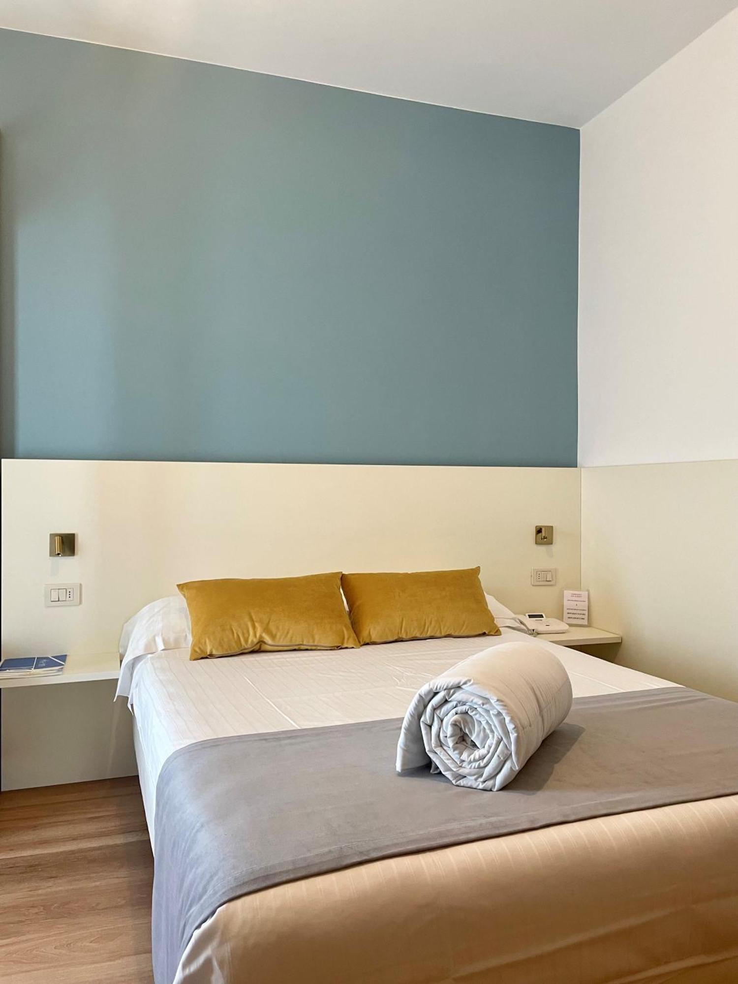 Hotel Al Sole Bardolino Habitación foto